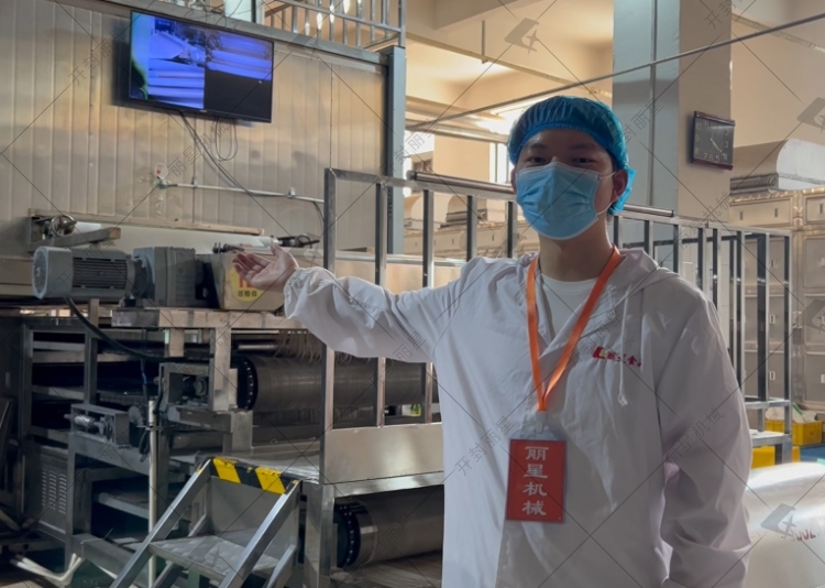 全自動(dòng)粉絲機(jī)生產(chǎn)線設(shè)備，省時(shí)省力又環(huán)保節(jié)能