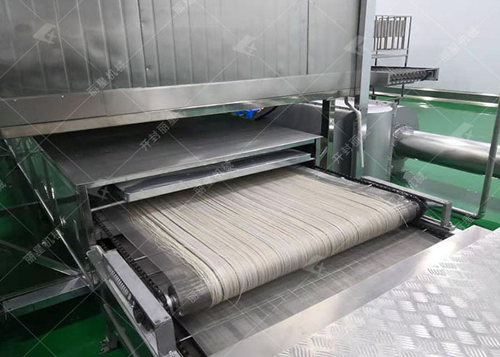 無烘干小型粉條機設(shè)備與全自動粉條機，哪款更劃算？